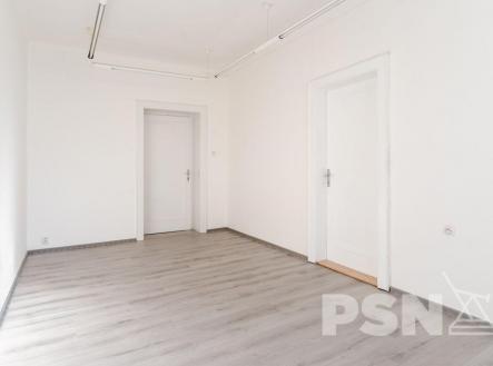 Kanceláře nedaleko centra a vlakového nádraží | Pronájem - kanceláře, 20 m²