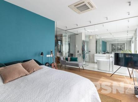 Mezonetový byt se střesní terasou | Pronájem bytu, 4+kk, 260 m²