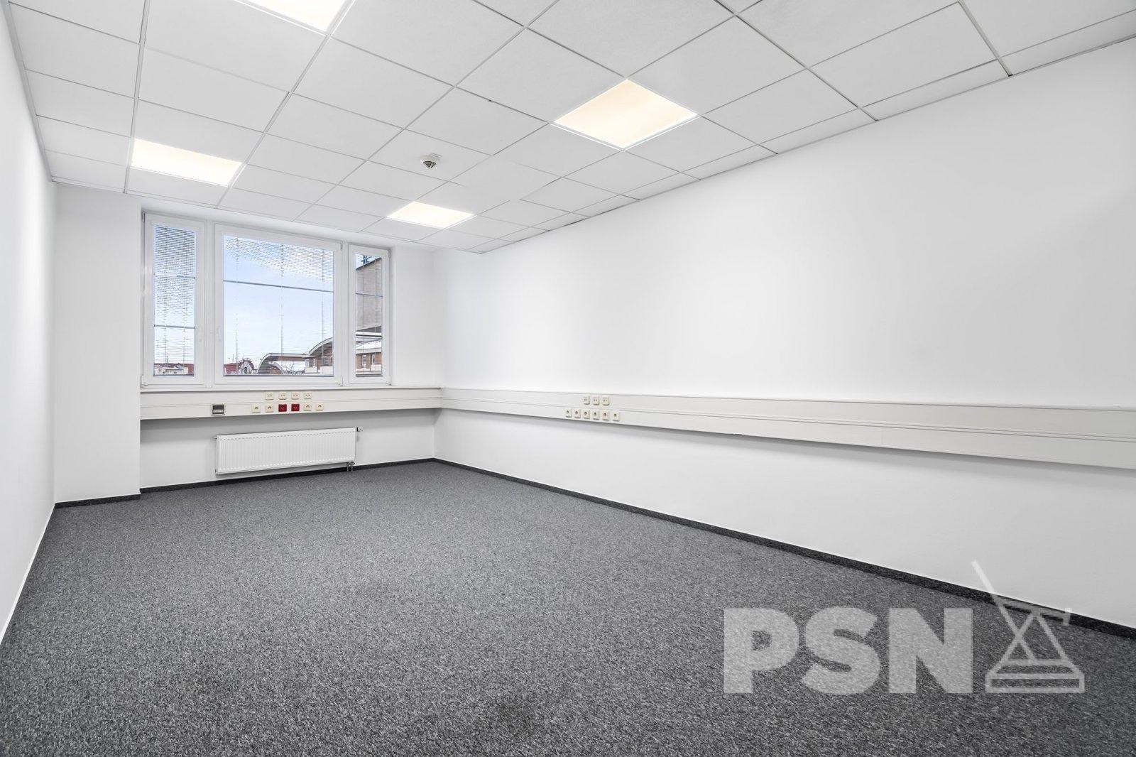 Kanceláře u metra Vysočanská