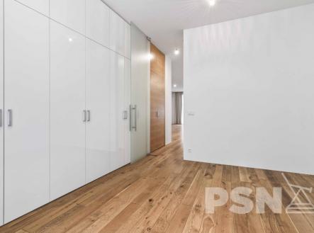 Krásný byt s terasou u Jiřího z Poděbrad | Pronájem bytu, 3+kk, 116 m²