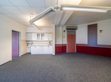 4 | Pronájem - kanceláře, 40 m²