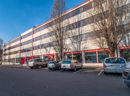 3 | Pronájem - komerční objekt, jiný, 16 m²