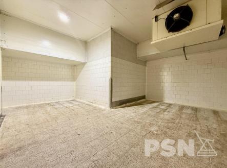 Výrobní hala - Komárovské nábřeží Brno | Pronájem - komerční objekt, výroba, 949 m²
