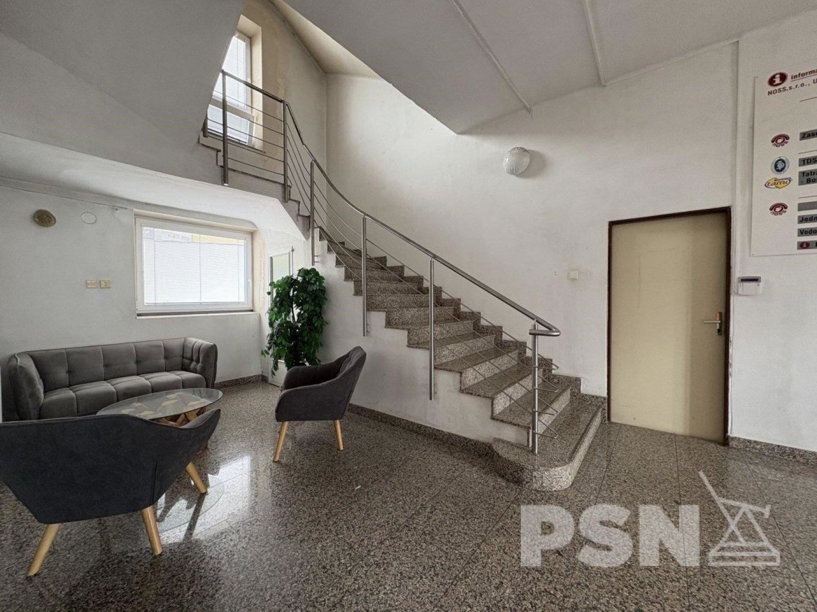 Kancelář - Komárovské nábřeží Brno