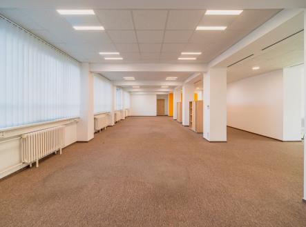003-HDR | Pronájem - kanceláře, 260 m²
