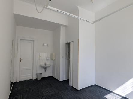2 | Pronájem - kanceláře, 15 m²