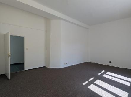 2 | Pronájem - kanceláře, 30 m²