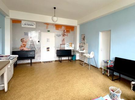 JULAJA (2) | Pronájem - komerční objekt, jiný, 76 m²