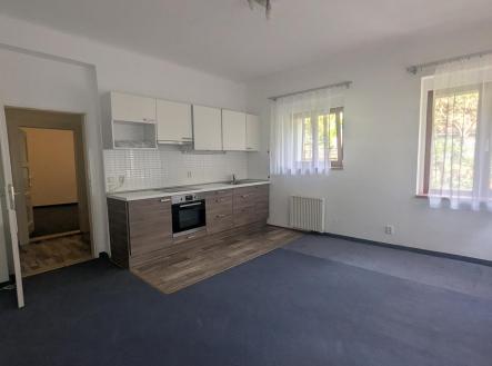 3 | Pronájem bytu, 2+kk, 43 m²