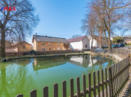 Dům | Prodej - dům/vila, 90 m²