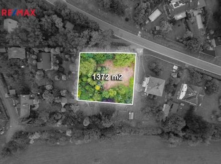 Prodej - pozemek pro bydlení, 1 372 m² obrázek