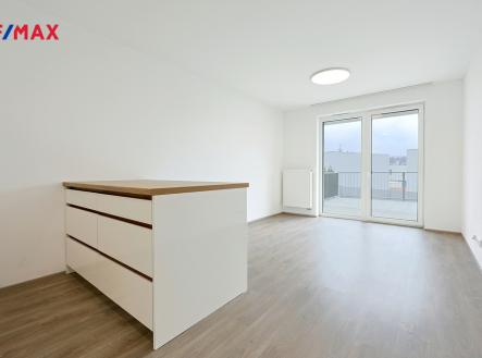 r6pf1075.jpg | Pronájem bytu, 2+kk, 47 m²