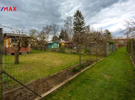 r6pf1475.jpg | Prodej - pozemek, zahrada, 202 m²