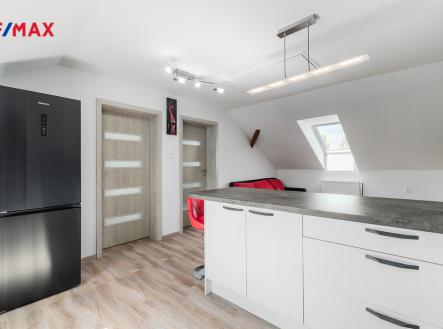 45.jpg | Prodej - dům/vila, 450 m²