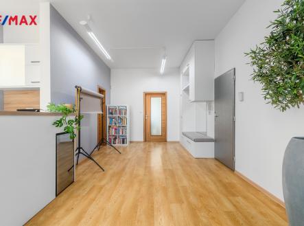 8.jpg | Prodej - kanceláře, 65 m²