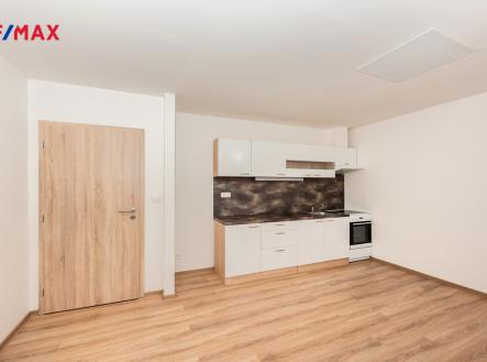skvrnanska-18cvc2024-0001.jpg | Pronájem bytu, 2+kk, 35 m²
