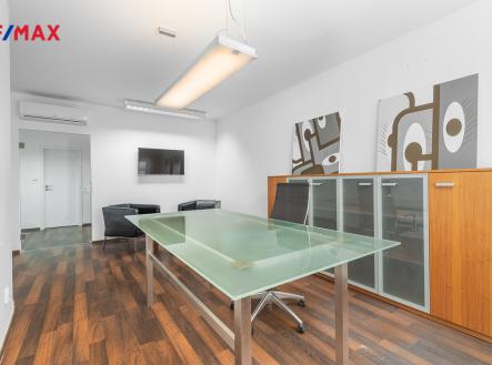 20.jpg | Pronájem - kanceláře, 46 m²