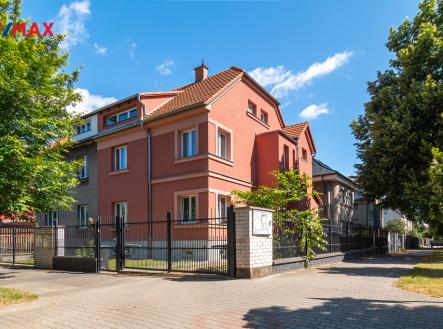Pronájem bytu, 4+1, 169 m² obrázek