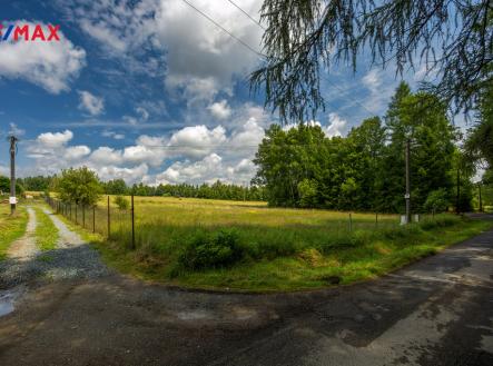 r6pf2473.jpg | Prodej - pozemek pro bydlení, 2 569 m²