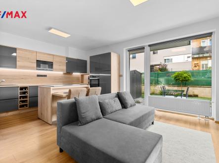 11.jpg | Pronájem bytu, 1+kk, 104 m²