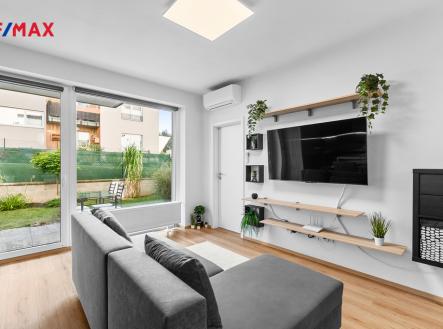 12.jpg | Pronájem bytu, 1+kk, 104 m²