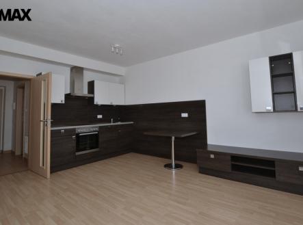 Pronájem bytu, 1+kk, 32 m²