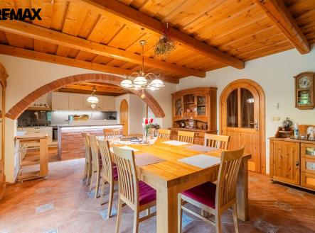 28.jpg | Prodej - dům/vila, 304 m²