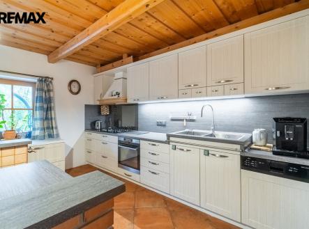 23.jpg | Prodej - dům/vila, 304 m²