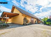 Prodej - dům/vila, 304 m²