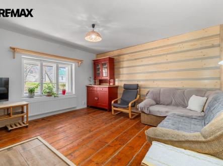 Obývací pokoj v patře | Prodej - chata/rekreační objekt, 90 m²