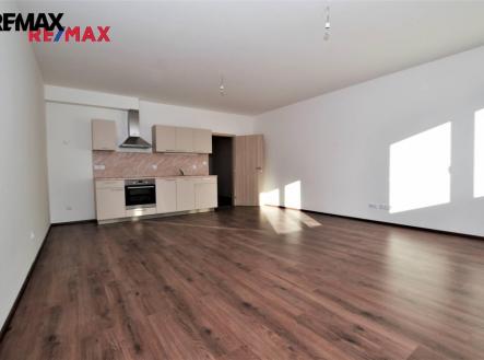 img_c7bc7540fe.jpg | Pronájem bytu, 1+kk, 42 m²