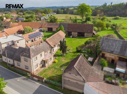 11a.jpg | Prodej - zemědělský objekt, 3 942 m²