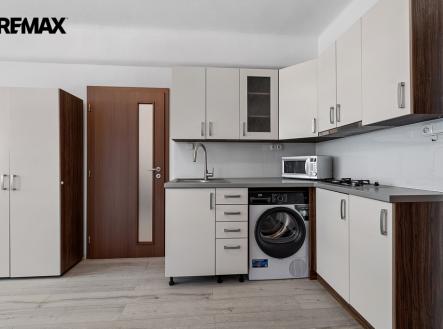 13-1.jpg | Prodej bytu, 2+kk, 36 m²