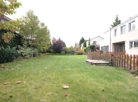 Bez popisku | Pronájem - dům/vila, 400 m²