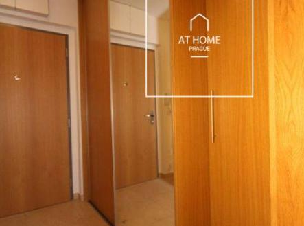 Bez popisku | Pronájem bytu, 2+kk, 57 m²