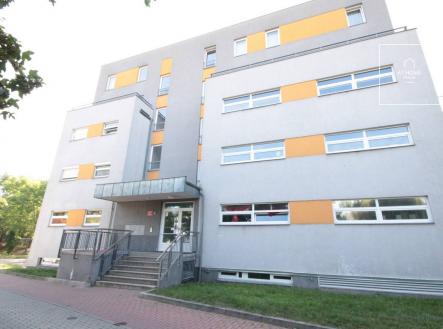 Bez popisku | Pronájem bytu, 1+kk, 42 m²