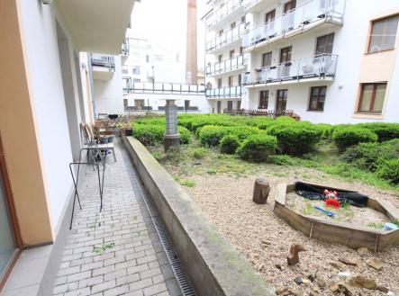 Bez popisku | Pronájem bytu, 1+kk, 48 m²