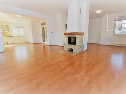 Bez popisku | Pronájem - dům/vila, 200 m²