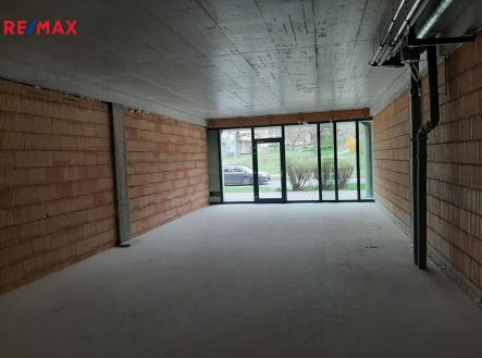 20210420-124934-resized.jpg | Prodej - obchodní prostor, 73 m²