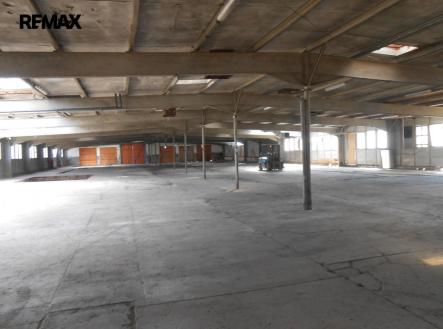 dscn3639.jpg | Pronájem - výrobní prostor, 2 100 m²