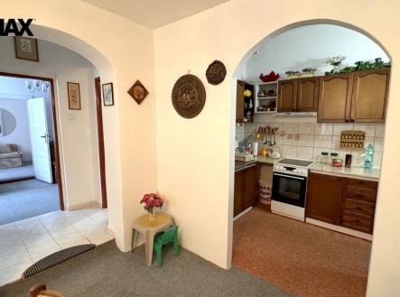 3.jpeg | Prodej - nájemní dům, 490 m²