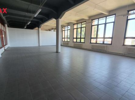 20220805-105515.jpg | Pronájem - obchodní prostor, 84 m²