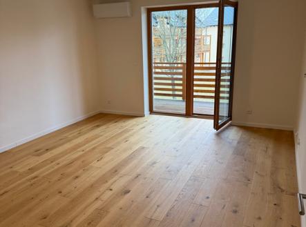 img-4051.jpeg | Pronájem bytu, 2+kk, 73 m²