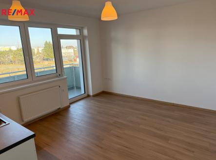 img-4722.jpeg | Pronájem bytu, 1+kk, 35 m²