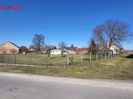 20250320-103736.jpg | Prodej - pozemek pro bydlení, 2 100 m²