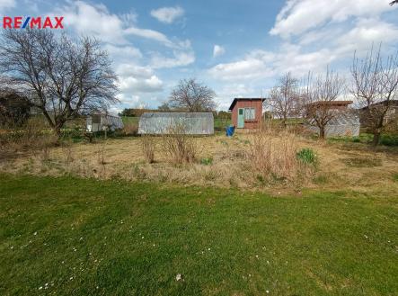 img-20250414-152127.jpg | Prodej - pozemek, zahrada, 271 m²