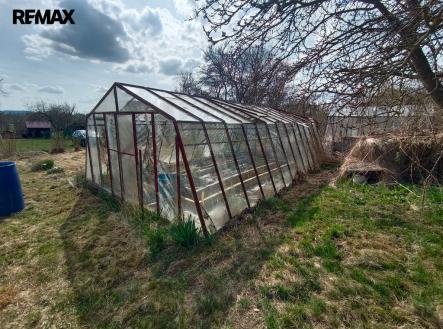 img-20250414-152249.jpg | Prodej - pozemek, zahrada, 271 m²