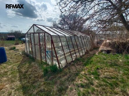 img-20250414-152249.jpg | Prodej - pozemek, zahrada, 271 m²