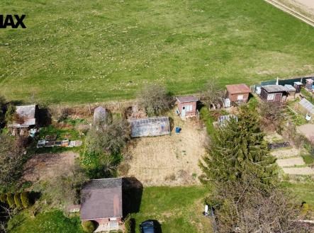 dji-fly-20250414-153332-979-1744637727467-photo-optimized-1.jpg | Prodej - pozemek, zahrada, 271 m²