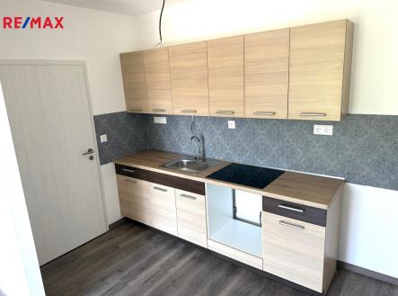img-5813.jpeg | Prodej bytu, 1+kk, 28 m²